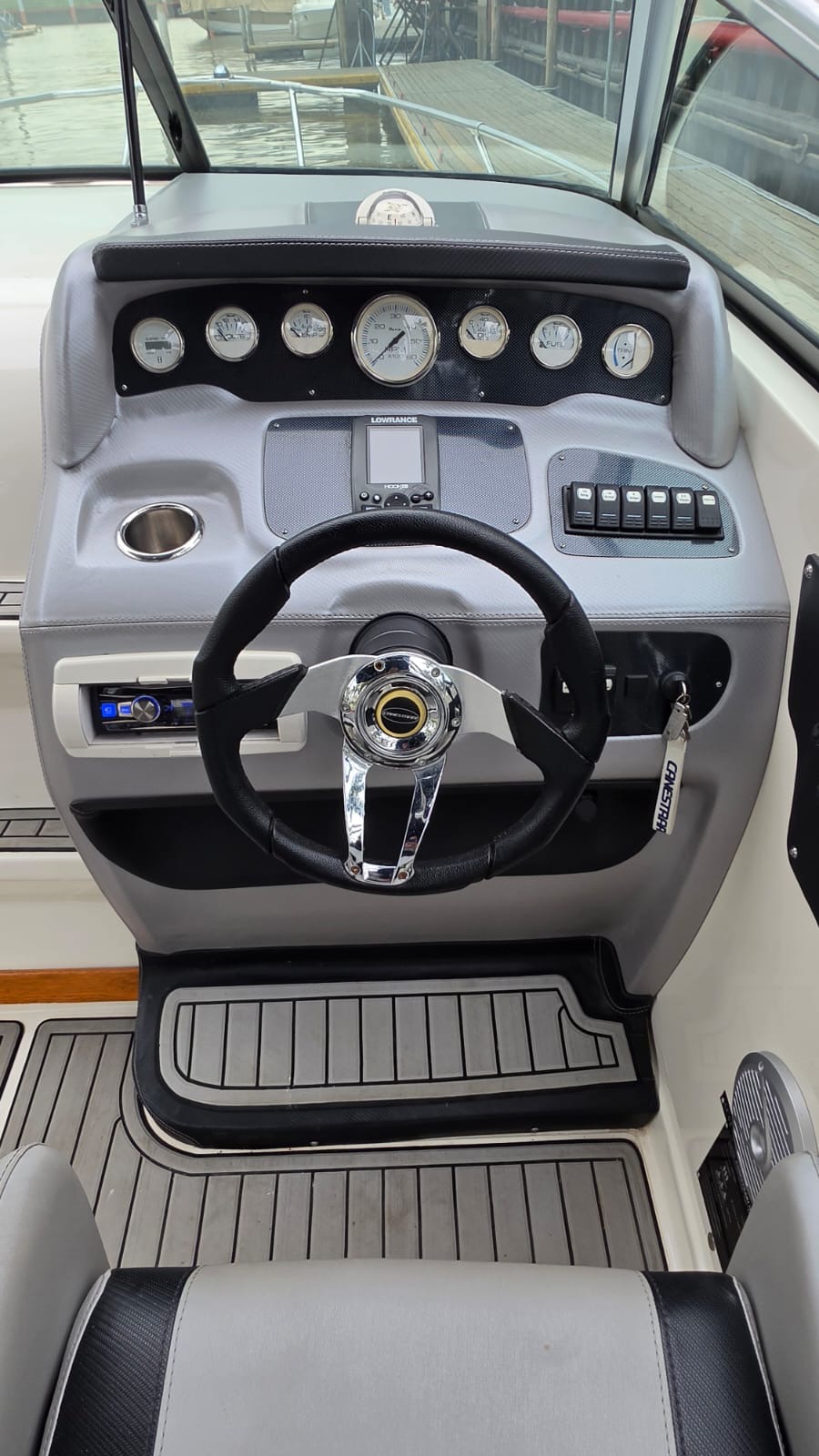 Canestrari Cuddy 245 2023 Mercruiser 250 hp B III
